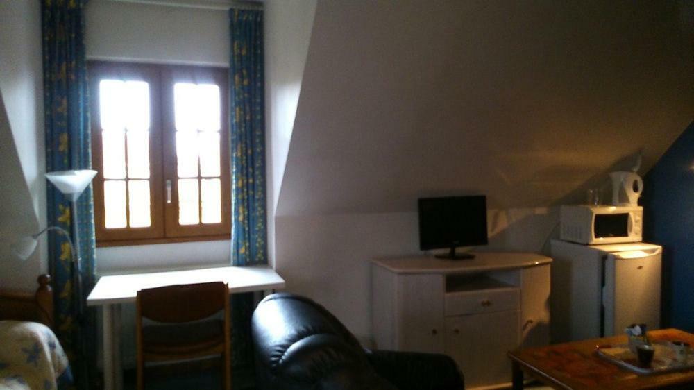 Bed and Breakfast Le Cedre Bleu Dainville Exterior foto